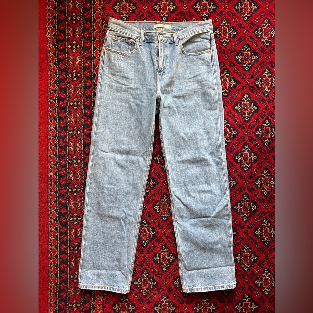 Levi’s Light-wash Low Pro Straight Jeans